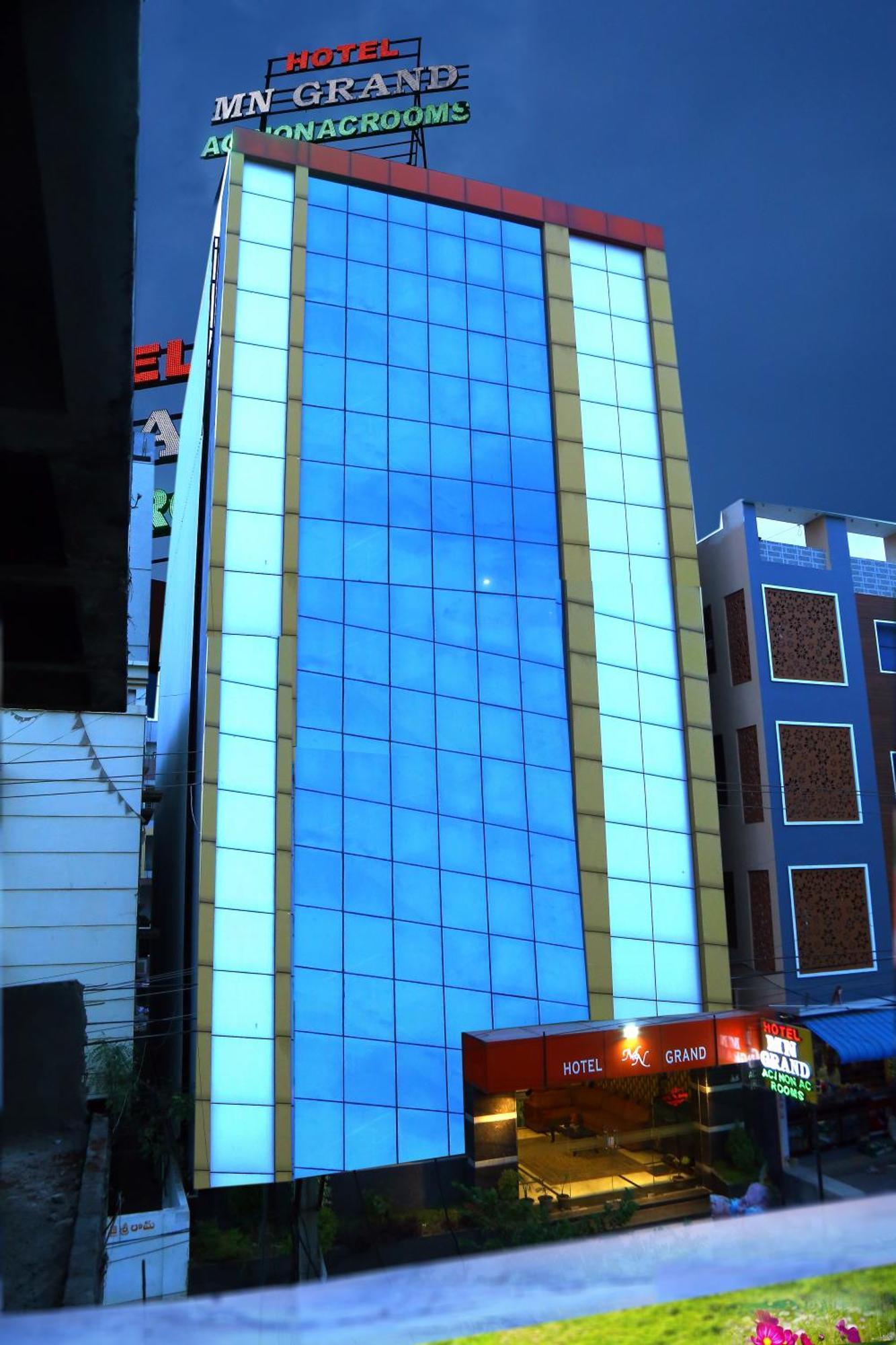 Hotel Mn Grand Shamshabad Airport Zone Hyderabad Dış mekan fotoğraf
